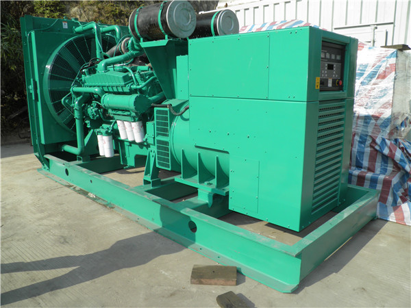 保亭发电机租赁-厂家给大家介绍发电机失磁现象