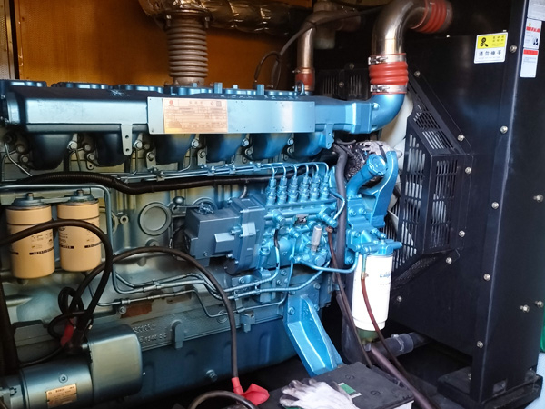 保亭磷酸铁锂蓄电池的使用寿命与哪些因素有关？